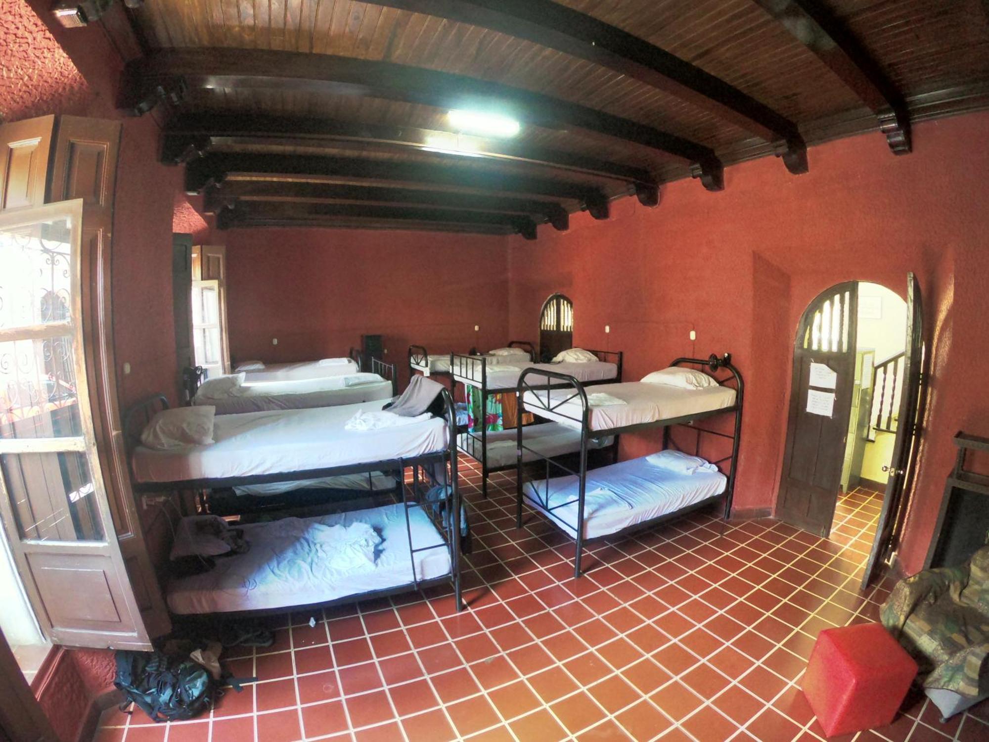 Ricks Hostel Santa Ana Exterior foto